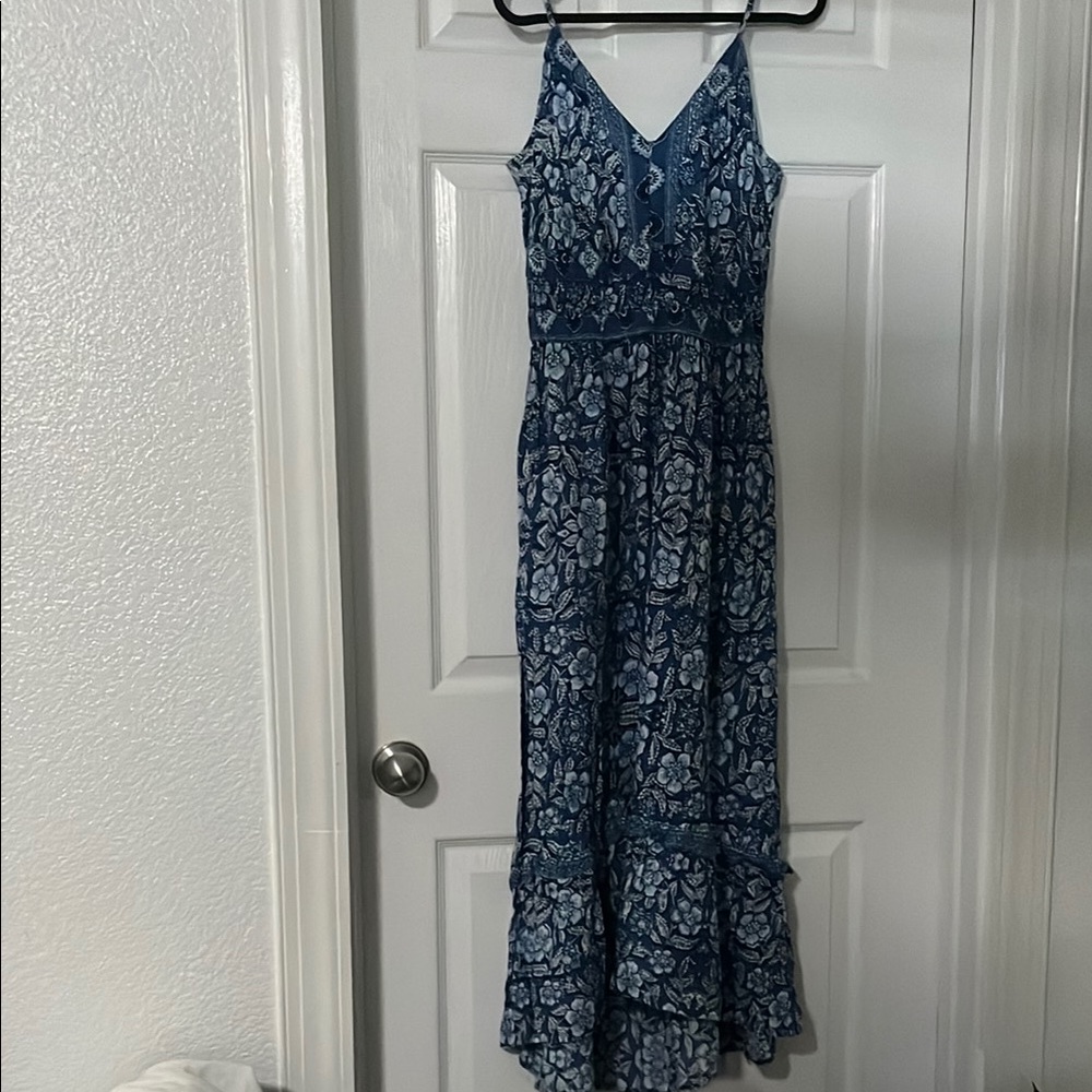 Sincerely Jules Blue and White Floral Maxi Dress